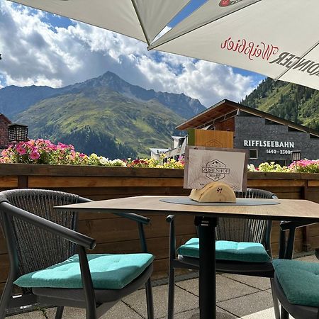Hotel Zirbenhof Sankt Leonhard im Pitztal Dış mekan fotoğraf