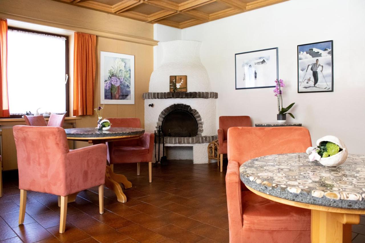 Hotel Zirbenhof Sankt Leonhard im Pitztal Dış mekan fotoğraf