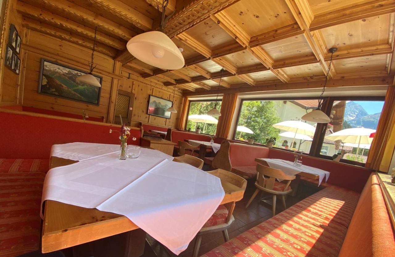 Hotel Zirbenhof Sankt Leonhard im Pitztal Dış mekan fotoğraf